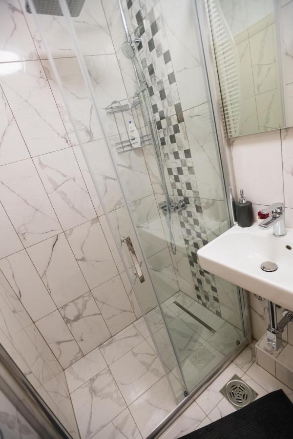 Apartman Studio Blue Subotica Zewnętrze zdjęcie